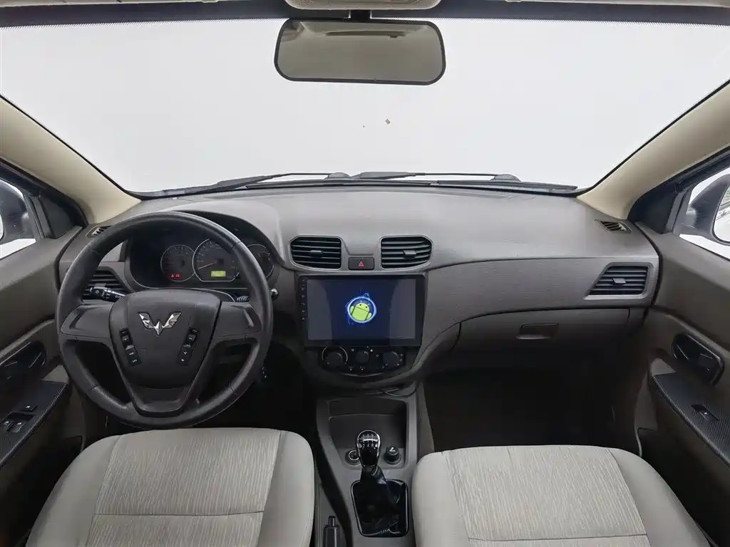 Wuling Hongguang 1.5 L Classic S Basic