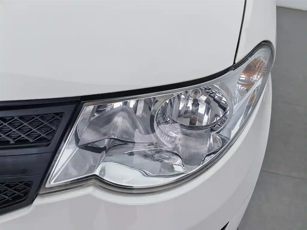 Wuling Hongguang 1.5 L Classic S Basic
