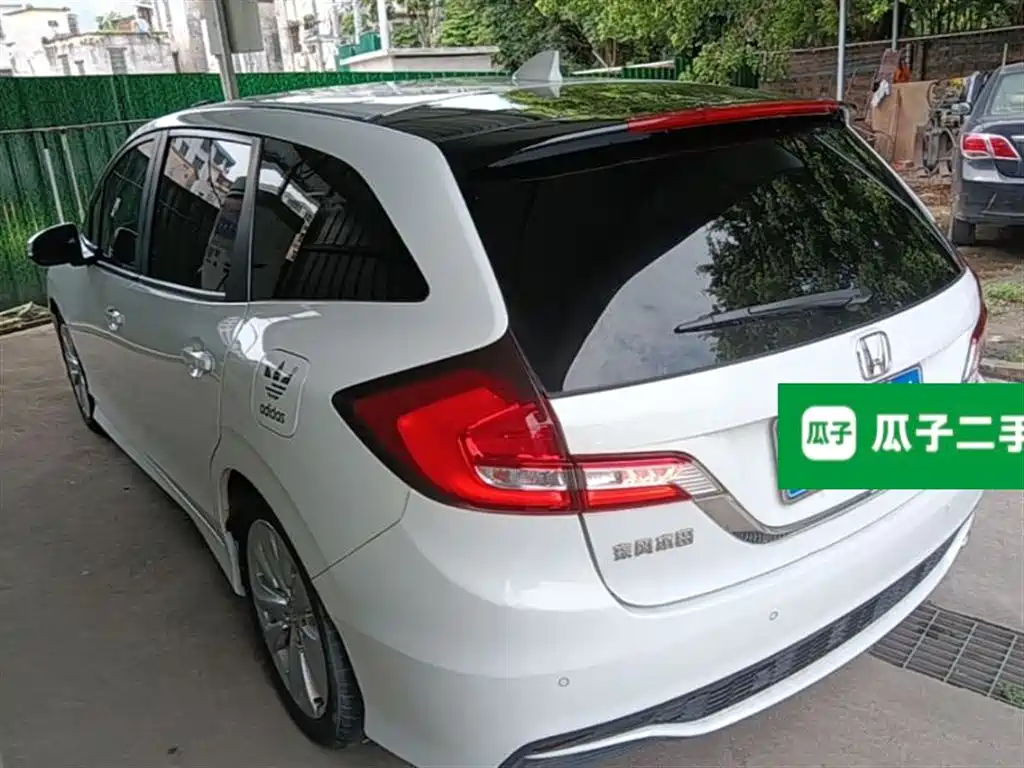 Jade 1.8 L Auto Comfort