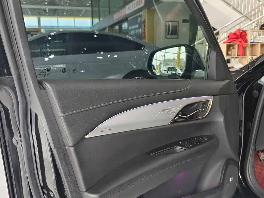 Cadillac ATS-L 28 T Fashion