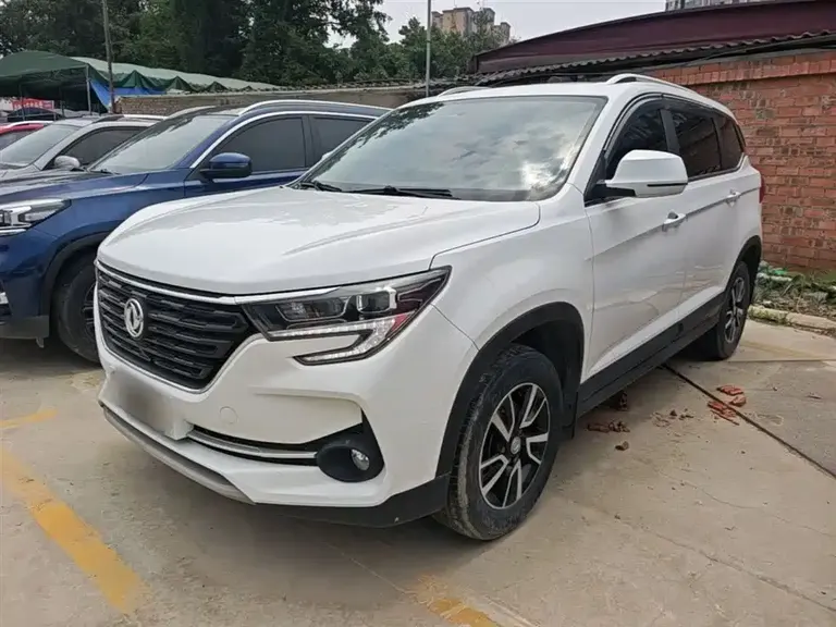 Dongfeng Fengxing T5 风行T5 2021款 1.5 T 自动舒适型