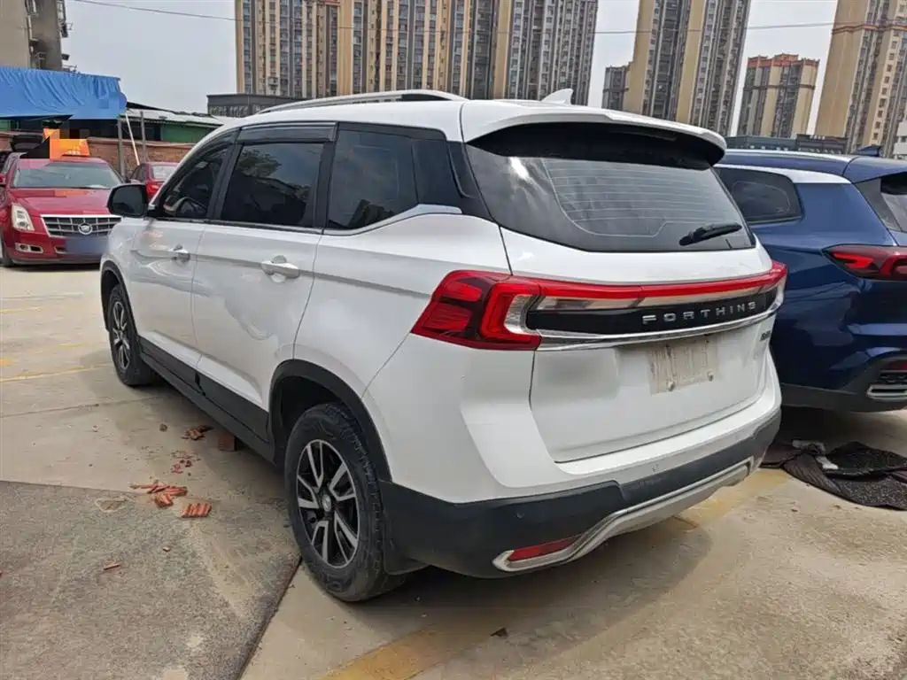 Fengxing T5 风行T5 2021款 1.5 T 自动舒适型