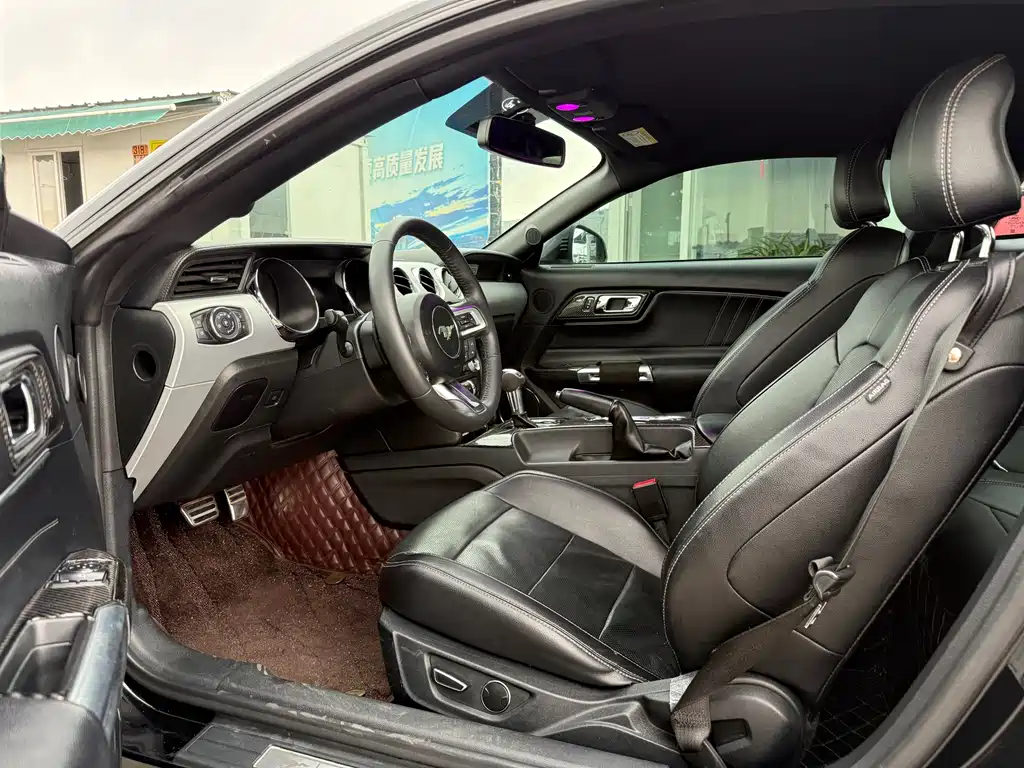 Mustang 2.3 T Performance