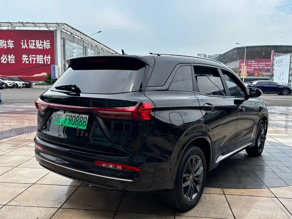 Landian E5 1.5 L DE-i 100 KM Smooth Enjoyment 7-seat