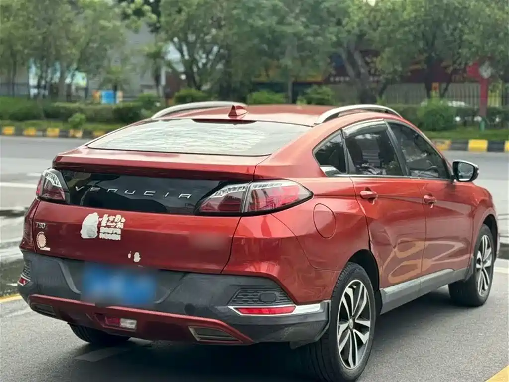 Venucia T90 启辰T90 2017款 2.0 L 手动智尚版