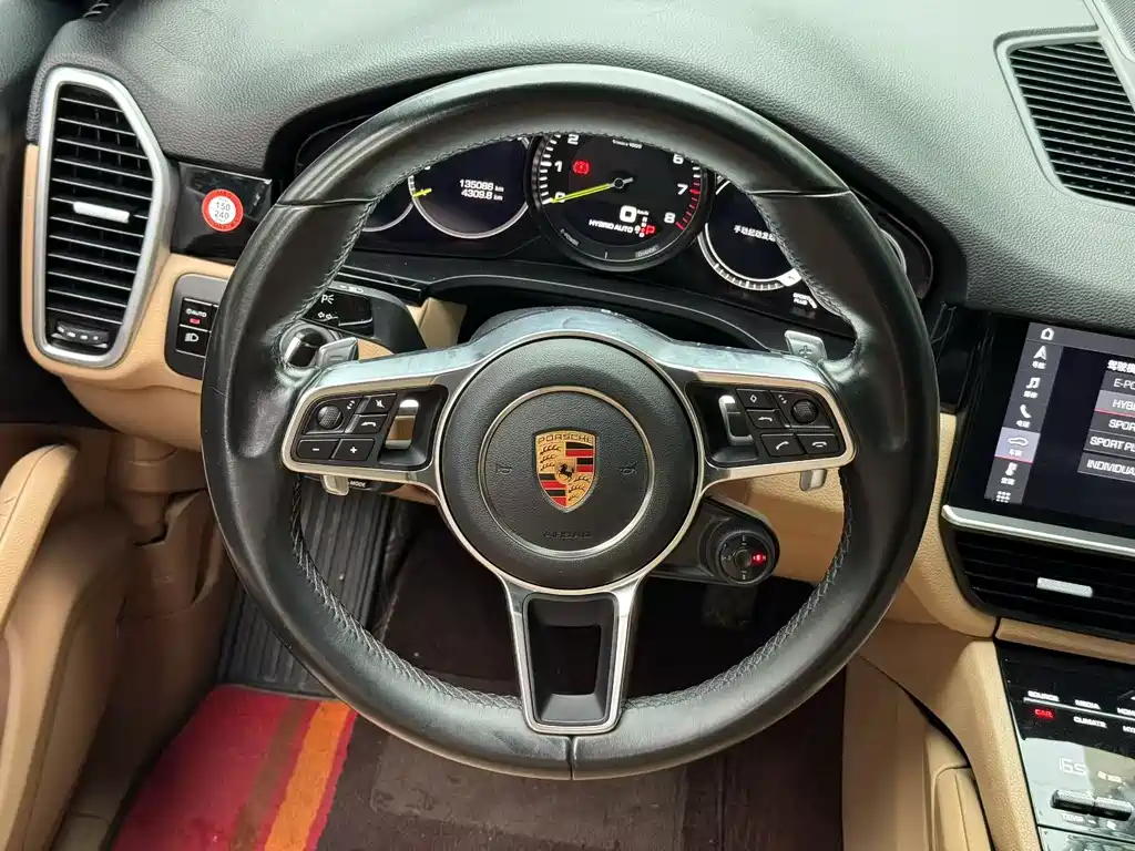 Cayenne NEV Cayenne E-Hybrid 2.0 T