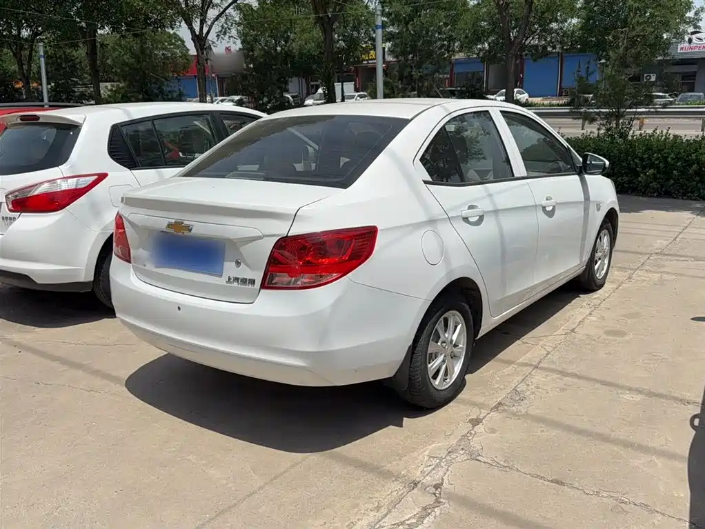 Sail Sail 3 1.3 L Manual Comfort Sunroof
