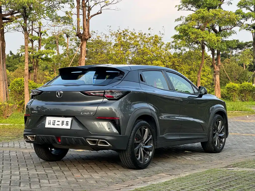 Changan UNI-T 1.5 T Distinguished