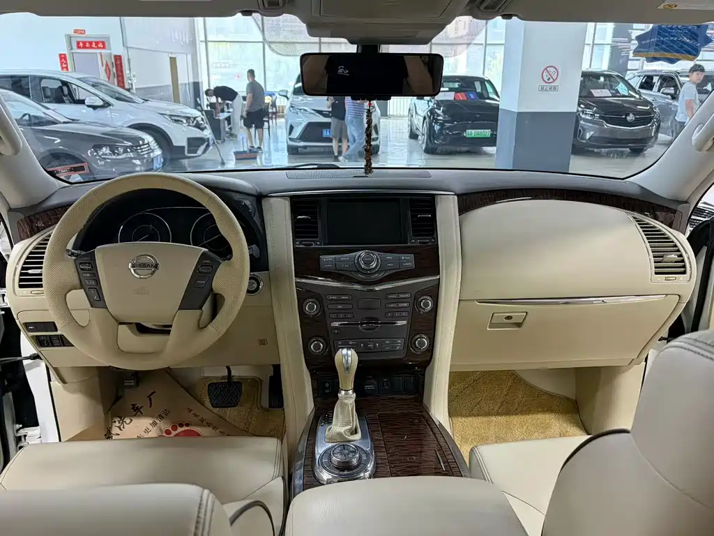Patrol 4.0 L Flagship