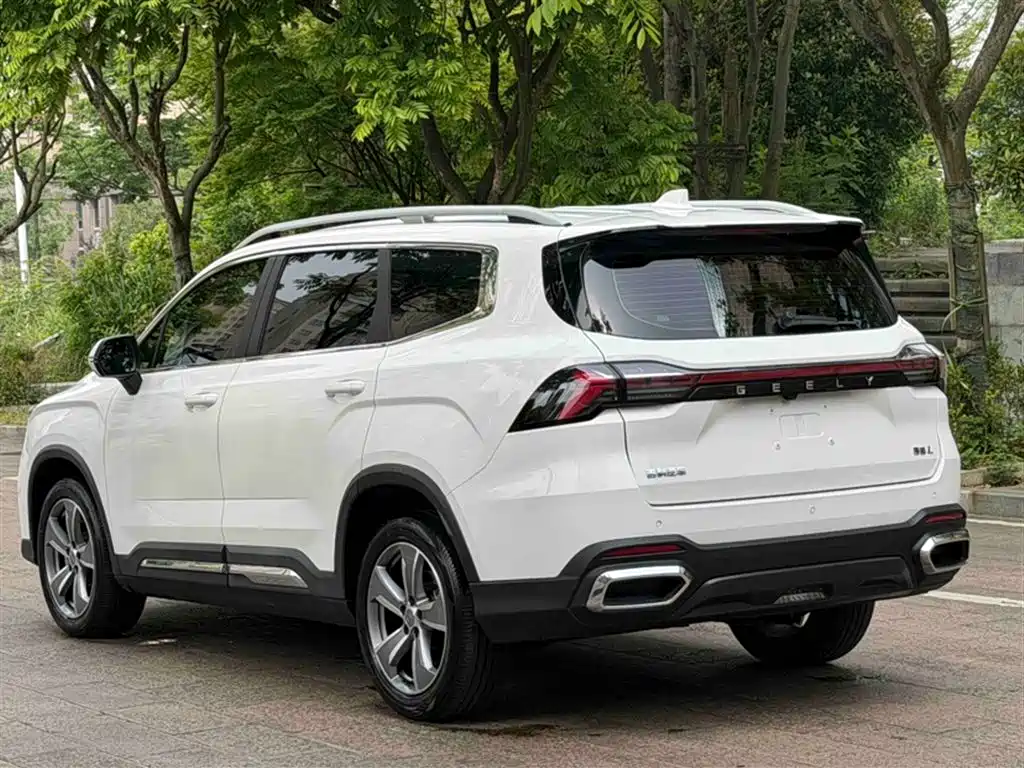 Haoyue L 2.0 T DCT Luxury