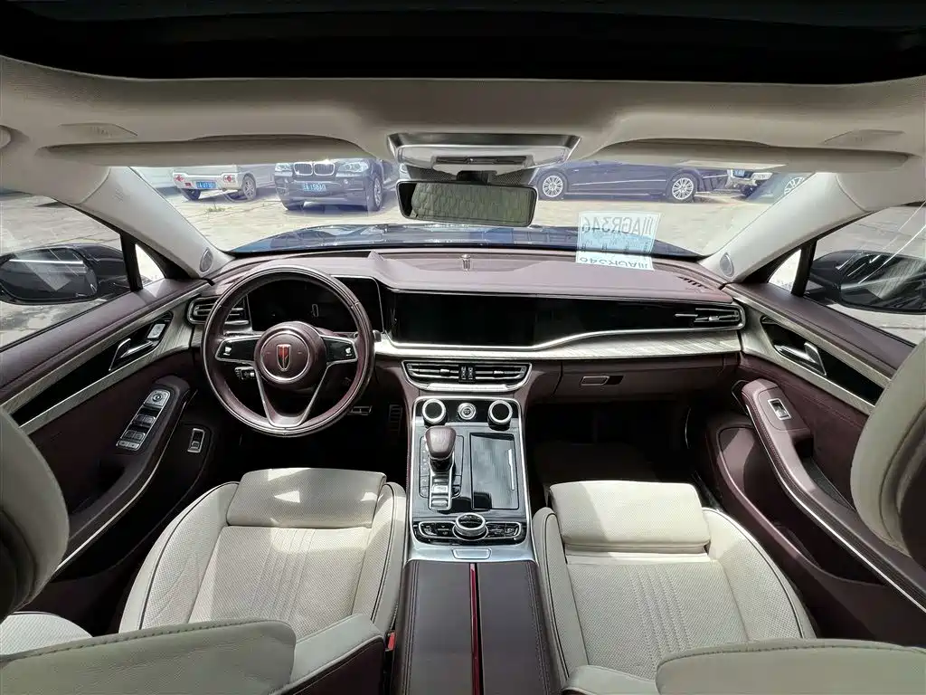 Hongqi H9 2.0 T Connected Flagship