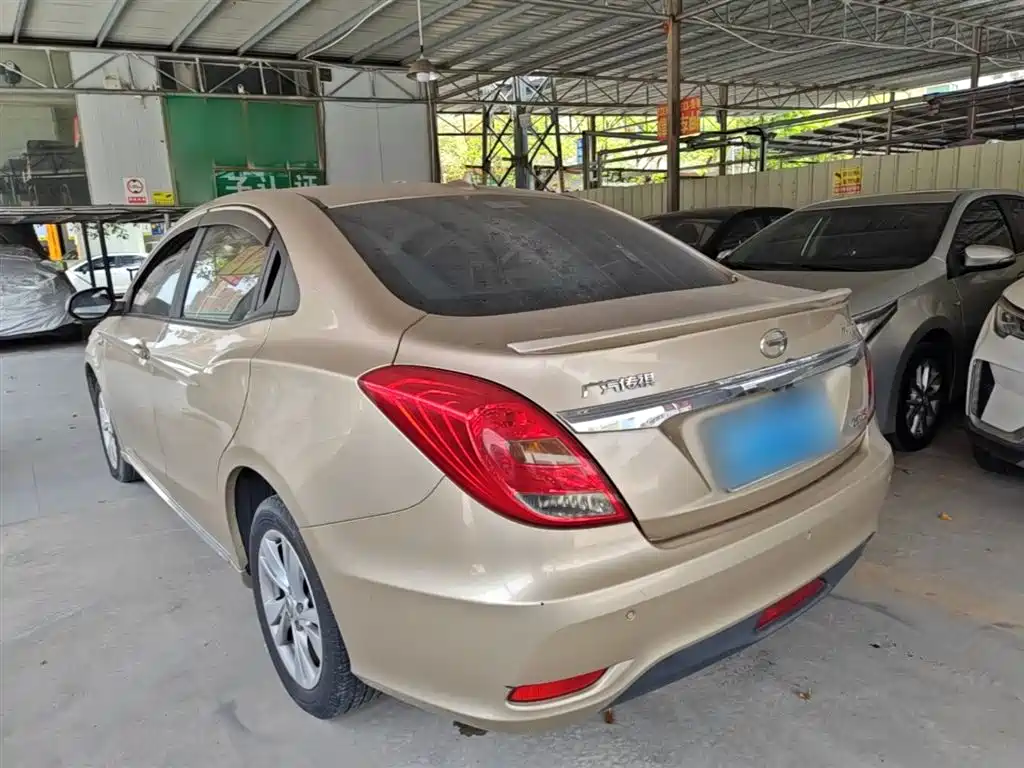 Trumpchi GA3 S Vision 1.6 L Auto Luxury ESP