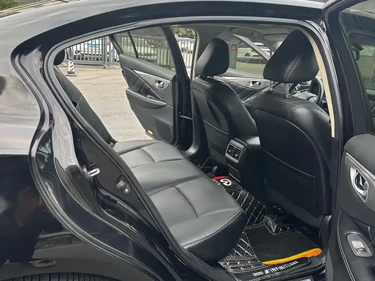 Infiniti Q50 L 2.0 T Joy