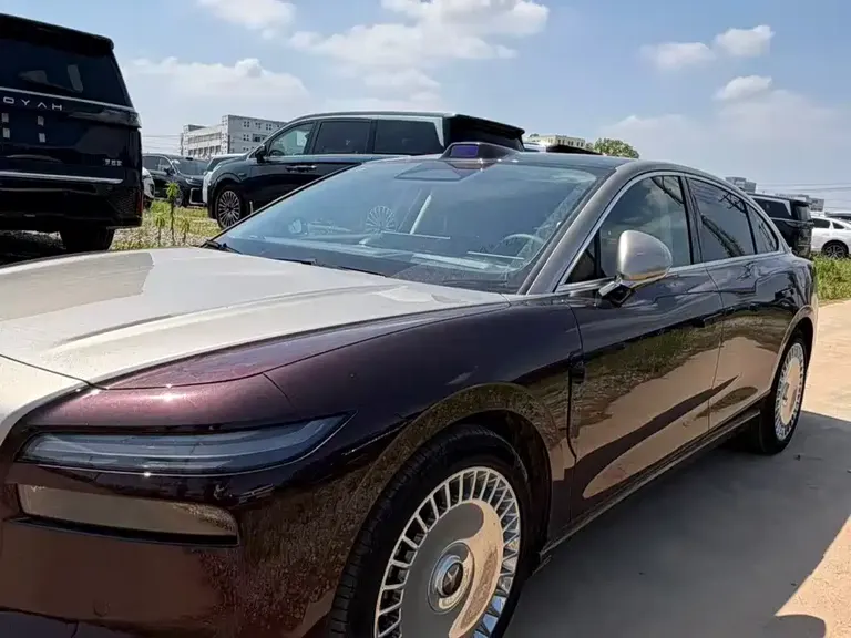 Voyah Zhuiguang L 4 WD Ultra