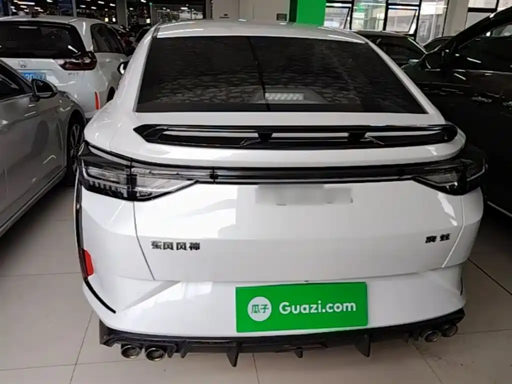 Yixuan Mach 1.5 L Auto Wind Chaser