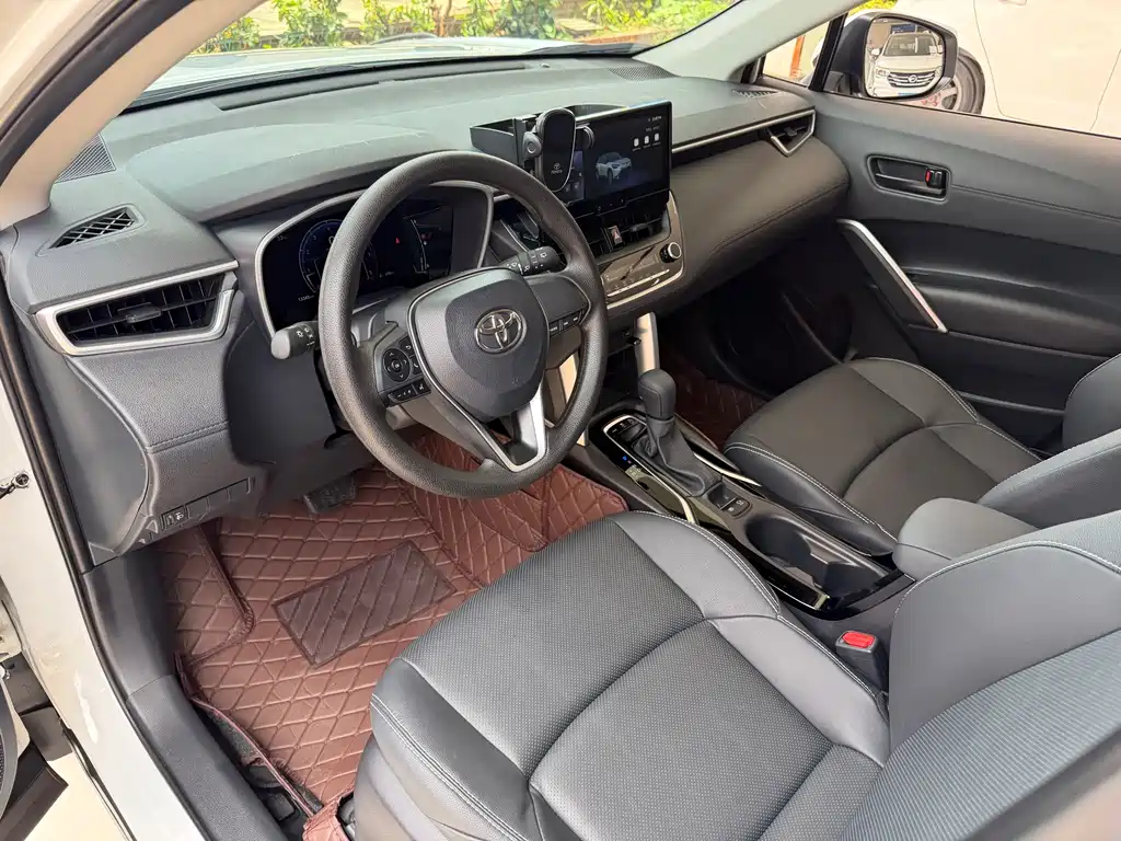 Frontlander 2.0 L CVT Elite plus