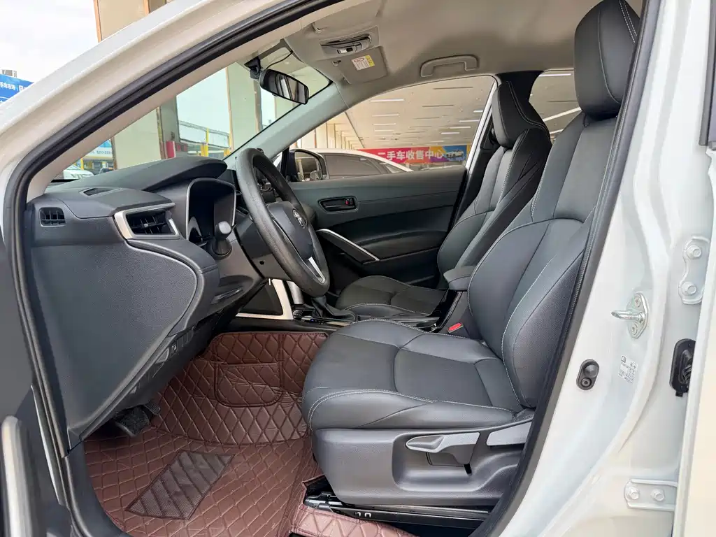 Frontlander 2.0 L CVT Elite plus