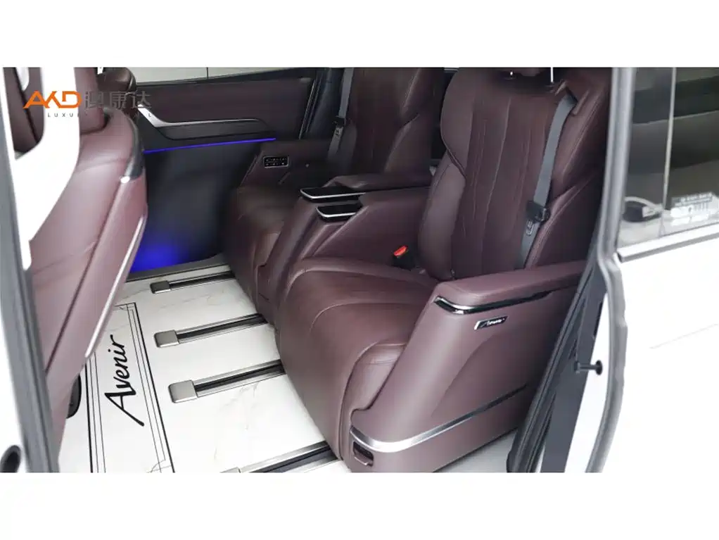 Century 6-seat Heritage