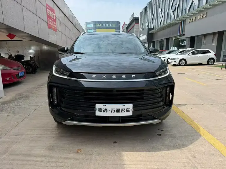 Exeed Lingyun 星途凌云 2023款 300 T 两驱星耀版