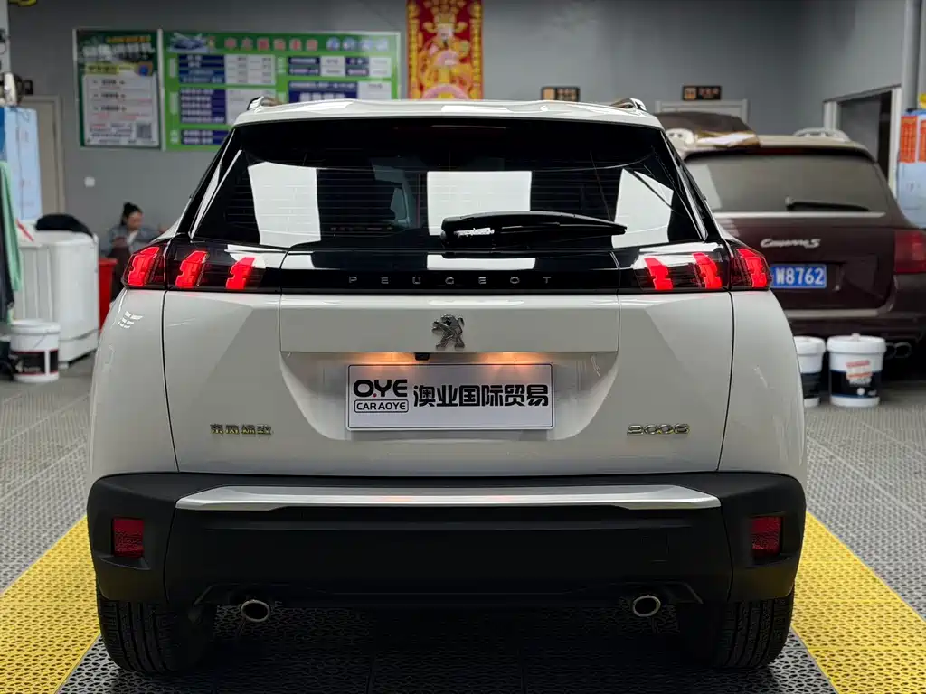 Peugeot 2008 2022 230 THP THE ONE