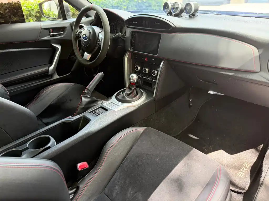 Subaru BRZ 2.0 i Auto type-RS
