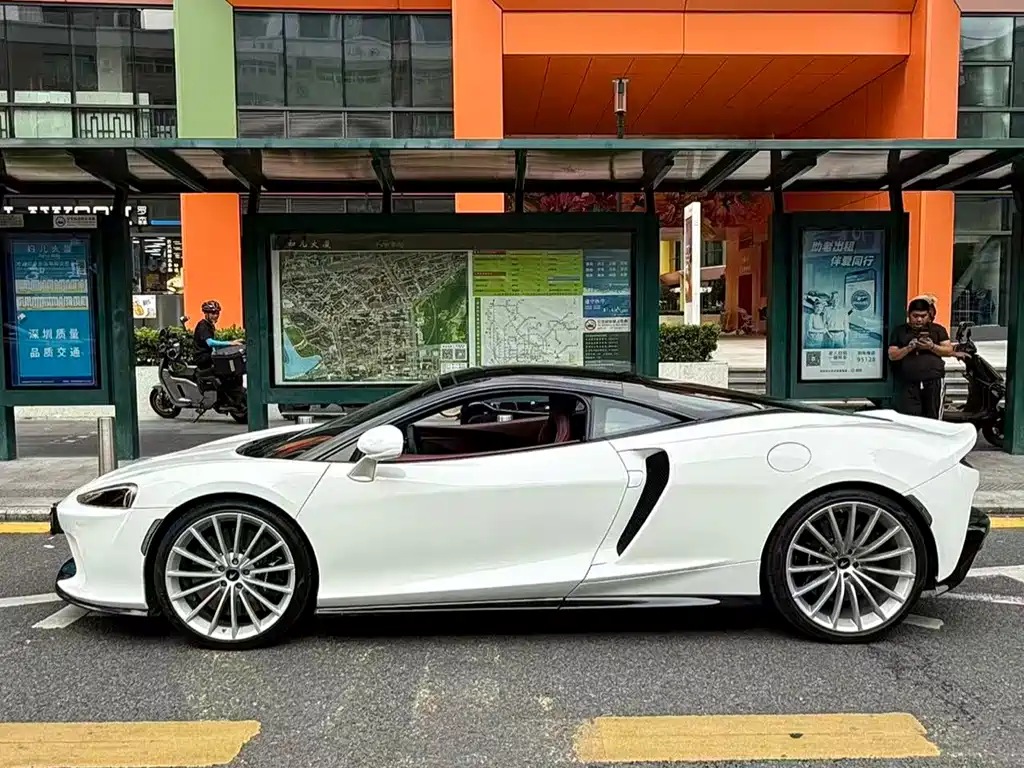 McLaren GT 4.0 T Standard
