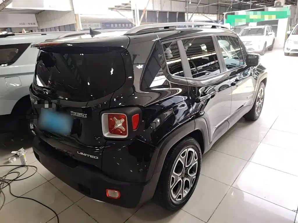 Renegade 1.4 T Auto Intelligent