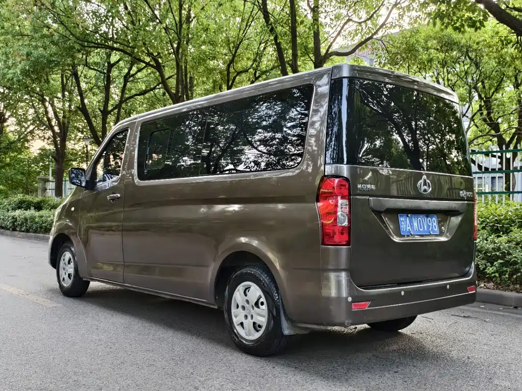 Changan Ruixing M70 长安睿行M70 2017款 1.5 L舒适型对开门DAM15 DL
