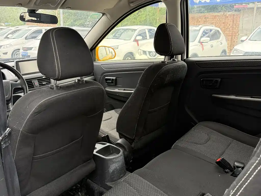Fengguang 330 1.5 L Manual Utility DK15