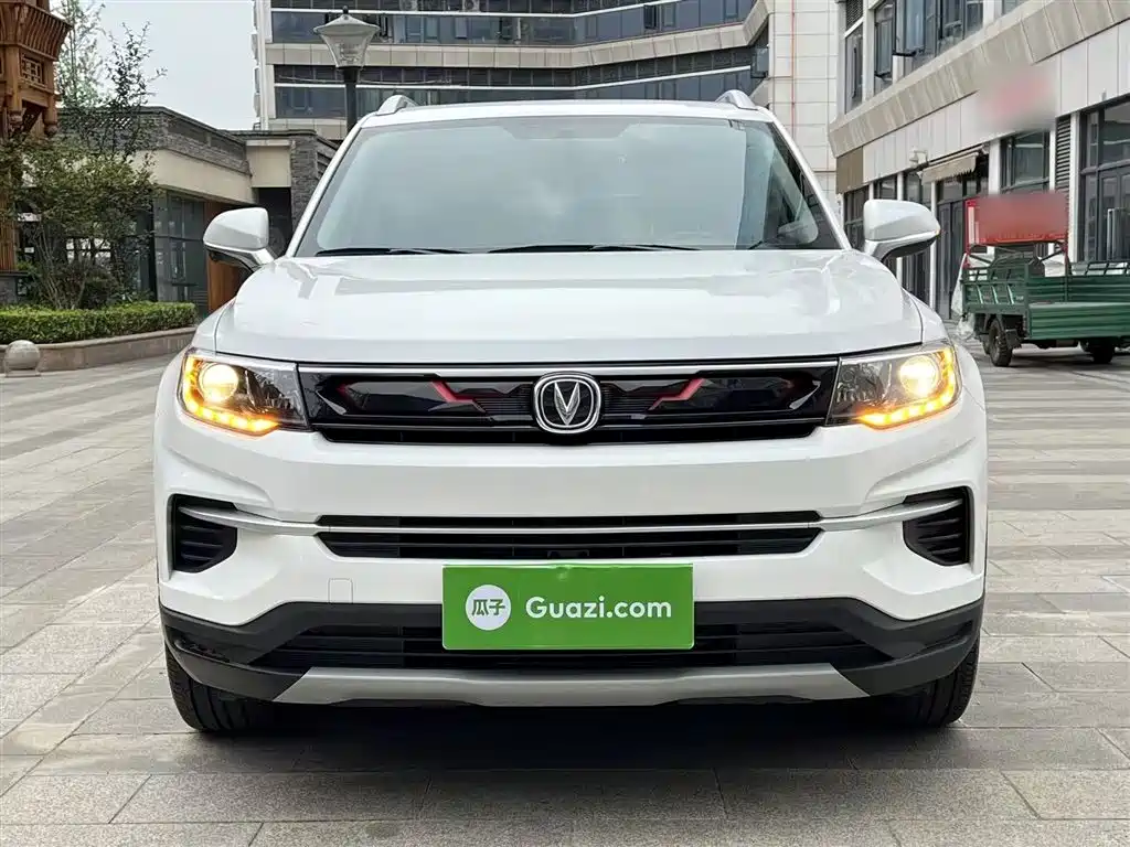 Changan CS35 PLUS 1.4 T DCT Cool Connect Blue Whale