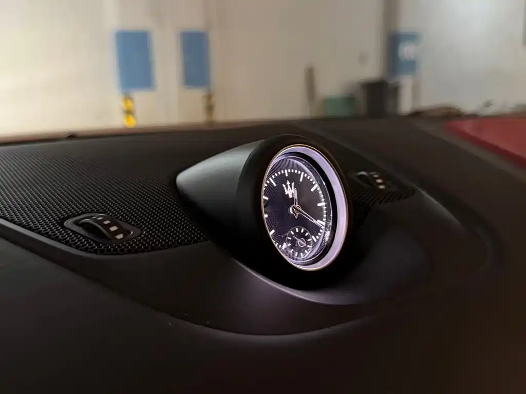 Levante 3.0 T Standard CN-V