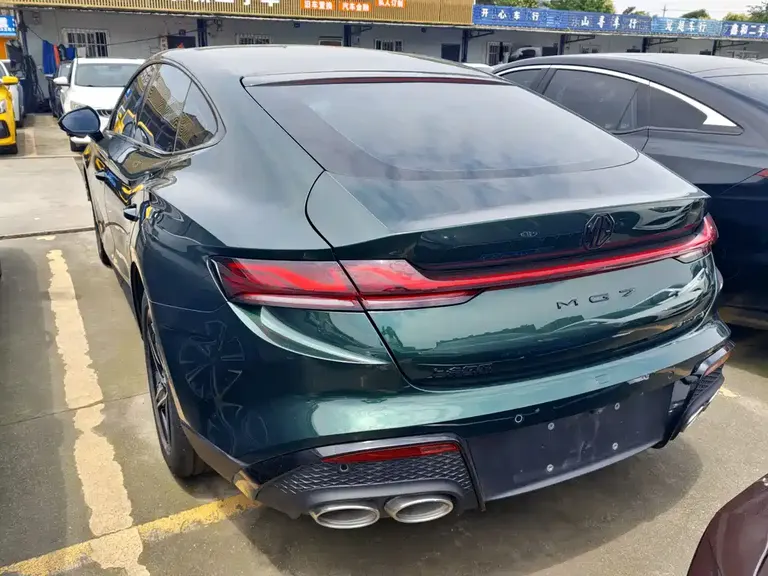 MG7 1.5 T DCT Supreme Beauty Comfort Enjoyment
