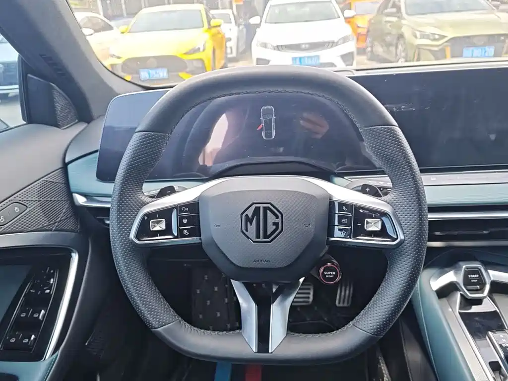 MG7 1.5 T DCT Supreme Beauty Comfort Enjoyment