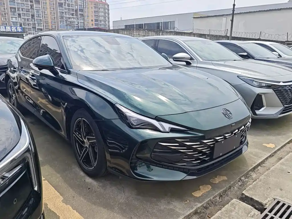 MG7 1.5 T DCT Supreme Beauty Comfort Enjoyment