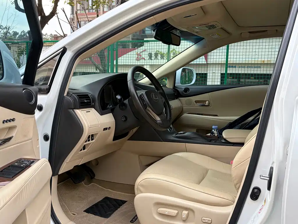 Lexus RX Classic 雷克萨斯RX经典 2013款 270 Mark Levinson限量版