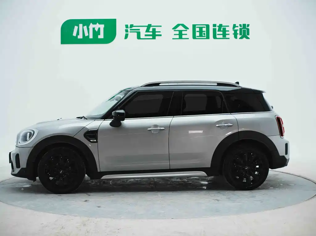 MINI COUNTRYMAN 1.5 T COOPER Connoisseur