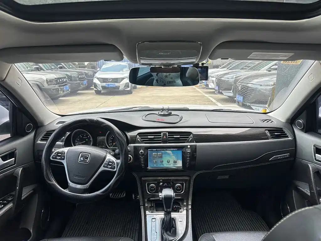 Zotye T600 2.0 T DCT Luxury