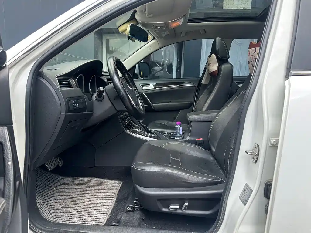 Zotye T600 2.0 T DCT Luxury