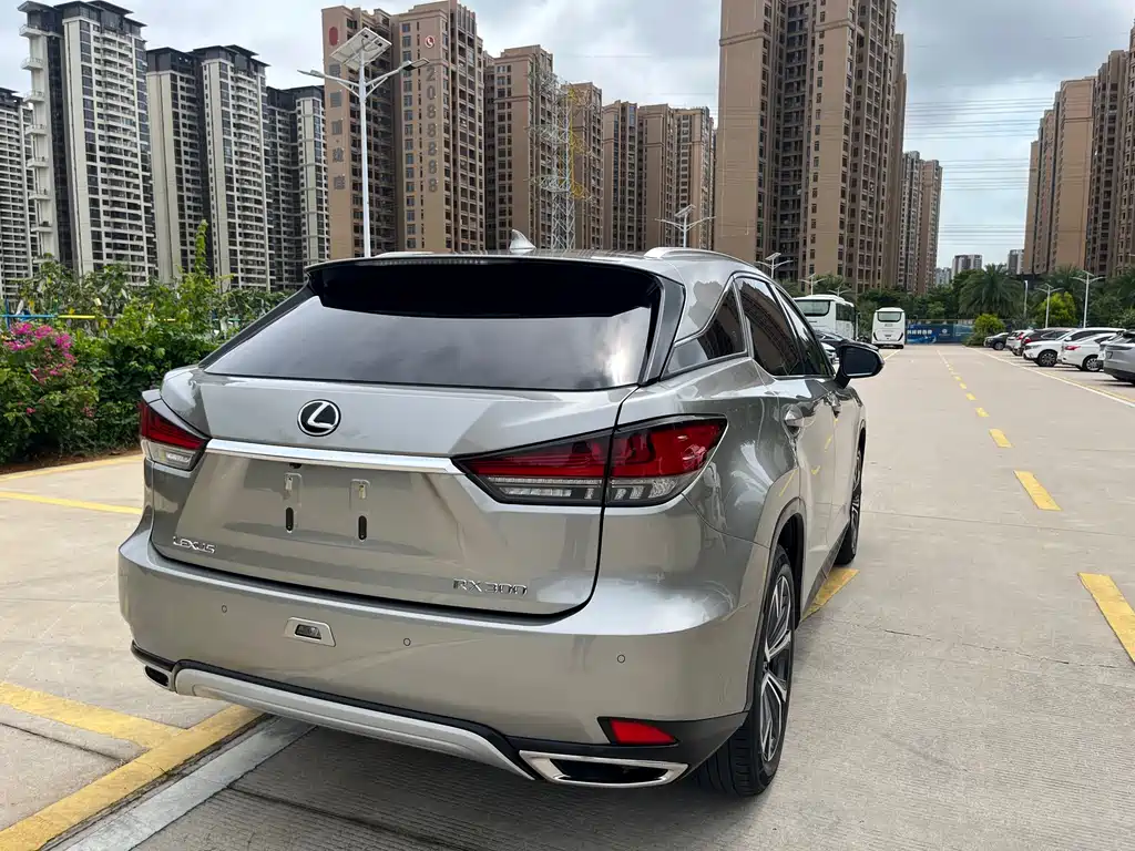 Lexus RX Facelift 300 4 WD Elegant