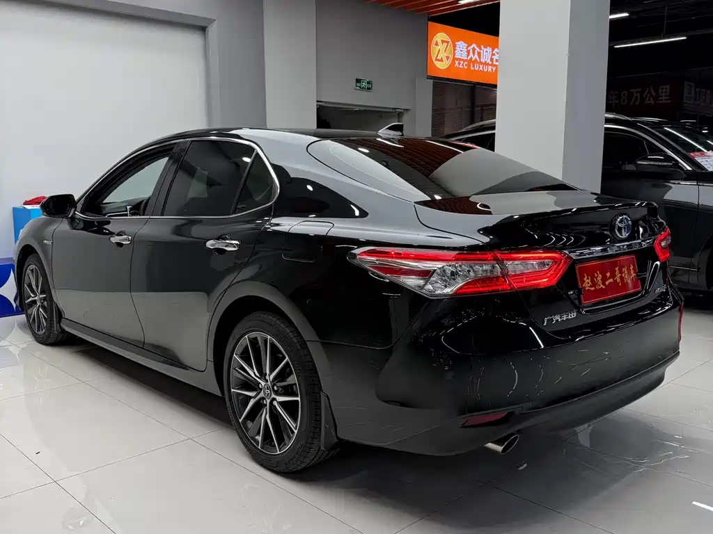 Camry Dual Engine 2.5 HG Luxury