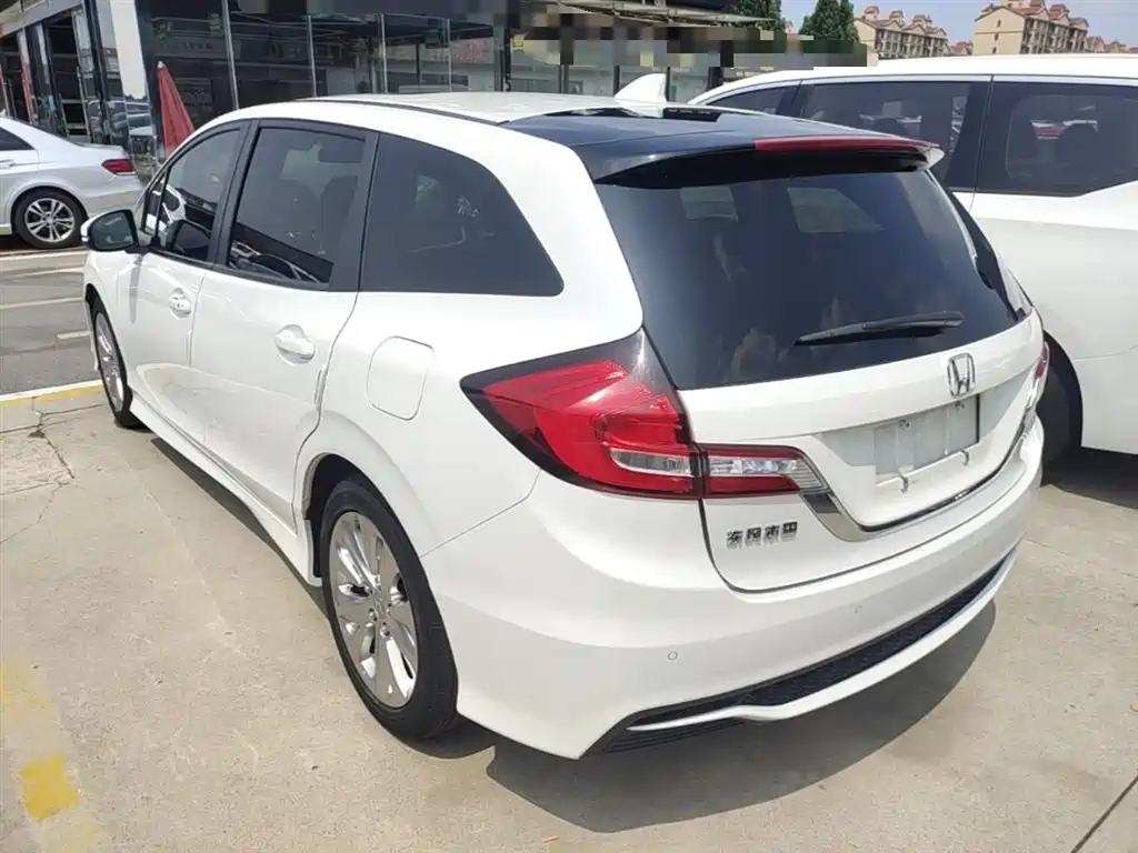Jade 1.8 L Auto Comfort