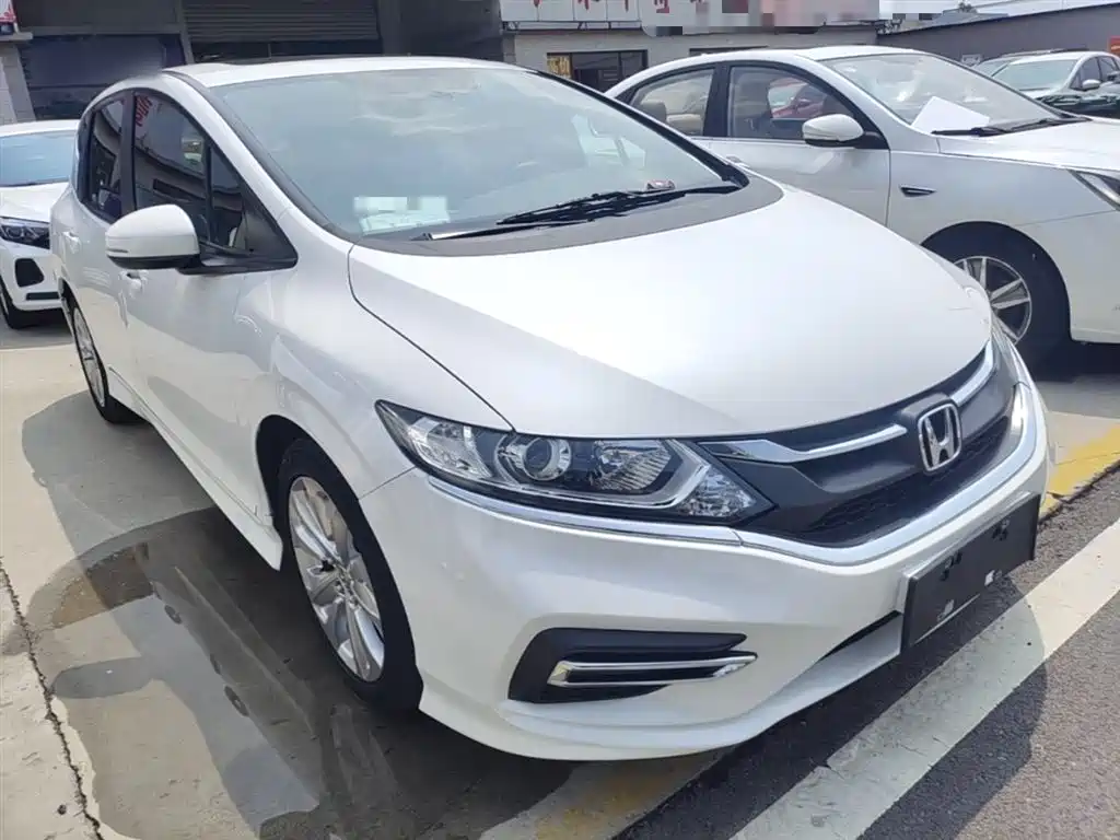 Jade 1.8 L Auto Comfort