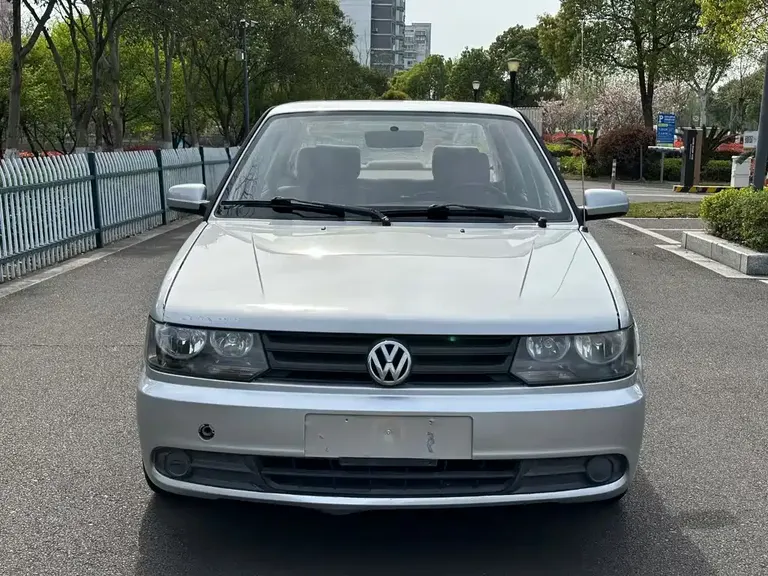 Volkswagen Jetta 1.6 L Collector