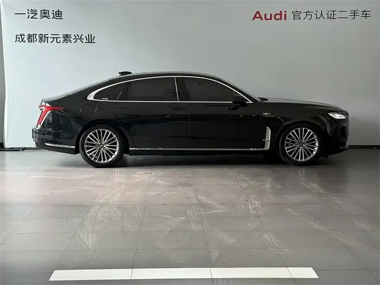 Hongqi H9 3.0 T Connected Flagship