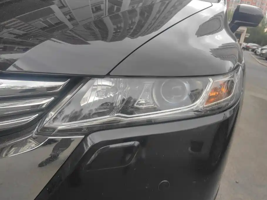 Odyssey 2.4 L Sport