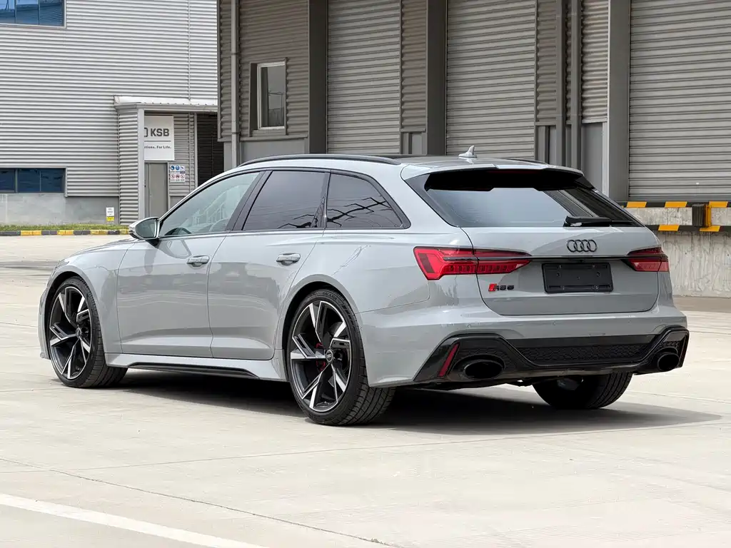 Audi RS 6 RS 6 4.0 T Avant