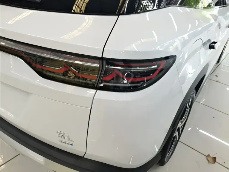 BYD Song L DM-i Smart Drive 112 km Transcend