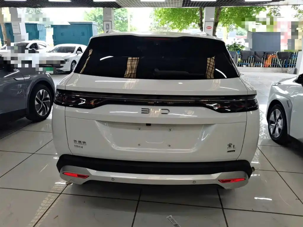 Song L DM-i Smart Drive 112 km Transcend