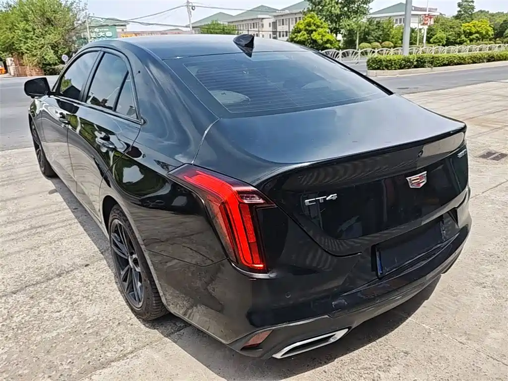 Cadillac CT4 28 T Luxury