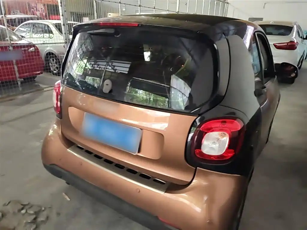 smart fortwo 1.0 L 52 kW Hardtop Agile